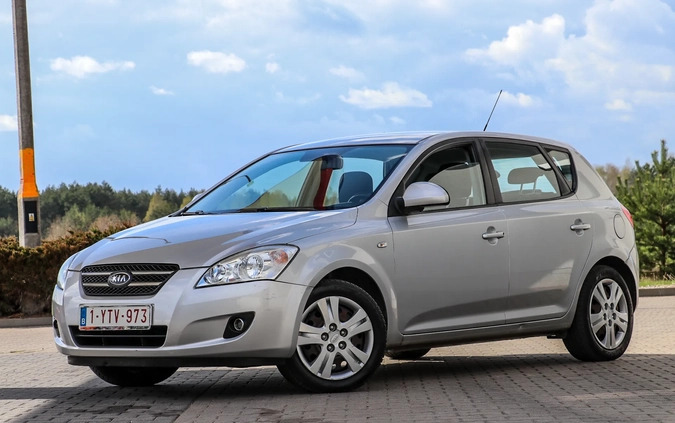 Kia Ceed cena 13900 przebieg: 214435, rok produkcji 2009 z Polanica-Zdrój małe 667